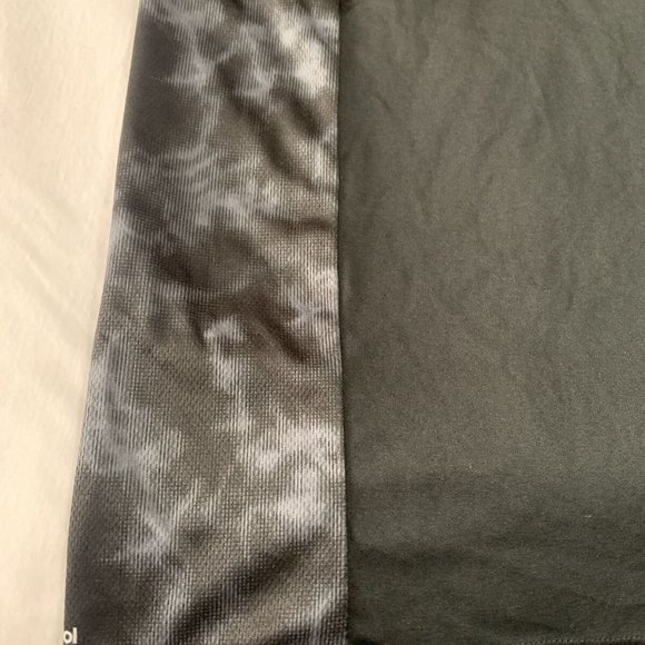 BOYS ADIDAS 3 STRIPE ATHLETIC BLACK SHIRT size lar - Picture 2 of 7